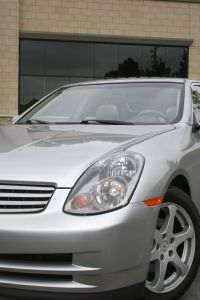 ACAROM: „Înmatriculările de autoturisme noi au crescut în martie, dar rămân în scădere pe primul trimestru”